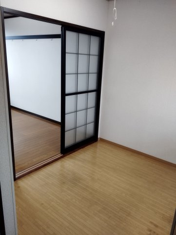 コーポ雅の居間・リビング