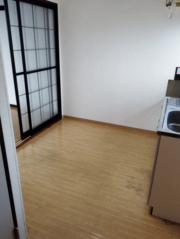 コーポ雅の居間・リビング