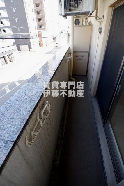 アルバ志賀本通のバルコニー