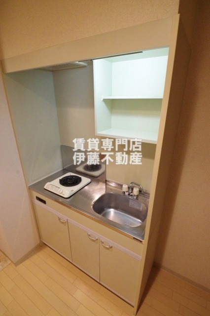アルバ志賀本通のキッチン