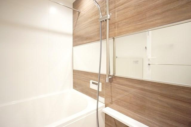 STAGE FIRST浅草橋4の浴室|追焚オートバス、浴室換気乾燥機付きです