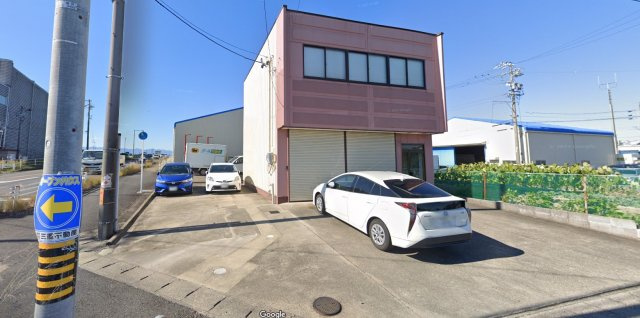 片原一色町倉庫付事務所の外観