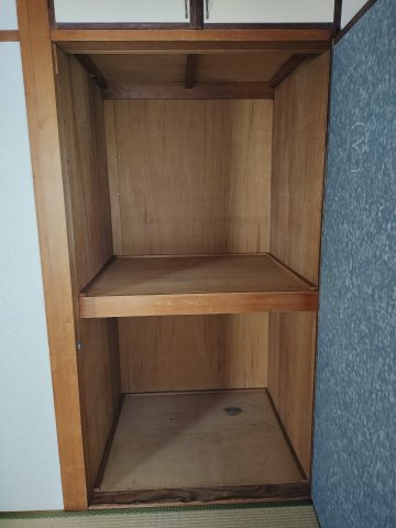 北園マンションの収納|ダイニング横　６畳