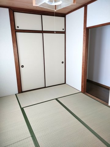 北園マンションの和室|玄関近く　６畳