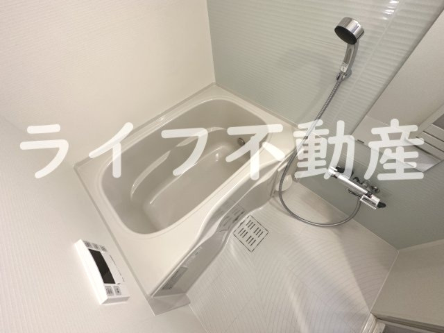ハイラインⅢの浴室