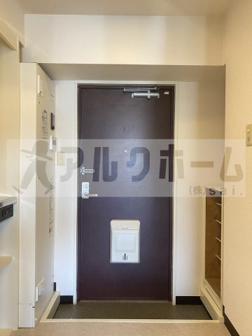 ソフィアコートの玄関