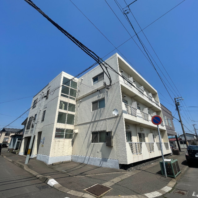 コーポあなやまの外観