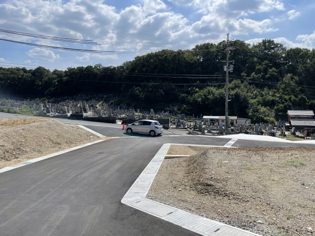 三木市本町2丁目　13区画の外観|①号地：855万円/②号地：887万円/⑤号地：864万円/⑦号地：841万円/⑩号地：190.02㎡・921万円/⑪号地：700万円/⑫号地：773万円/⑬号地：732万円
