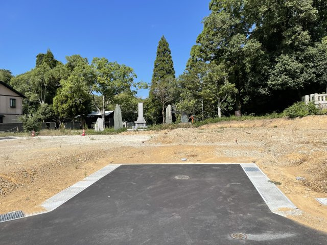 三木市本町2丁目　13区画の外観|①号地：855万円/②号地：887万円/⑤号地：864万円/⑦号地：841万円/⑩号地：190.02㎡・921万円/⑪号地：700万円/⑫号地：773万円/⑬号地：732万円
