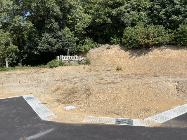 三木市本町2丁目　13区画の外観|①号地：855万円/②号地：887万円/⑤号地：864万円/⑦号地：841万円/⑩号地：190.02㎡・921万円/⑪号地：700万円/⑫号地：773万円/⑬号地：732万円
