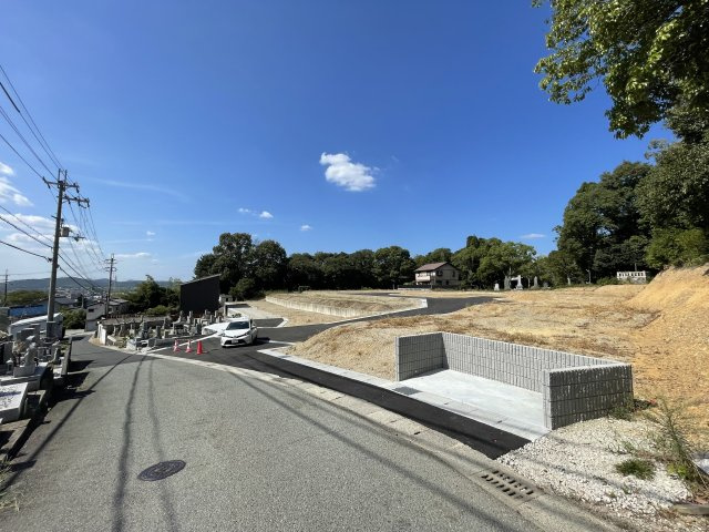 三木市本町2丁目　13区画の外観|/⑩号地：190.02㎡・921万円/⑪号地：154.17㎡・700万円/⑫号地：170.14㎡・773万円/⑬号地：160.67㎡・732万円
