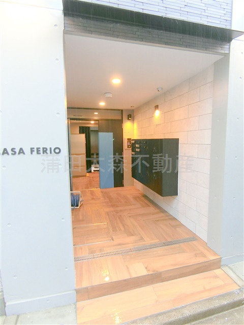 CASAFERIOカーサフェリオのエントランス|防犯カメラTVモニター付オートロック　エントランス　