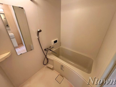 【浴室】 | Grandtic Castle | お風呂で日々の疲れを落としましょう