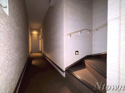 【ロビー】 | Grandtic Castle | 建物の内部です