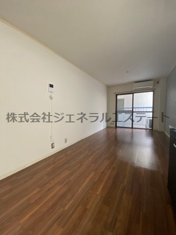 【洋室】 | モナムール | 洋室です
