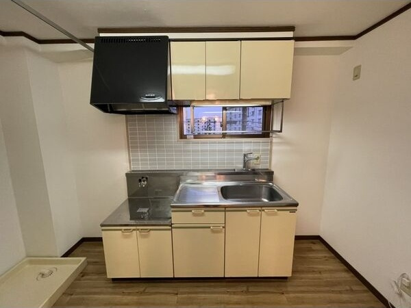 エクセル二村台のキッチン|同物件の別部屋になります。