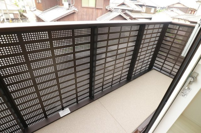 ルートサンヨウのバルコニー