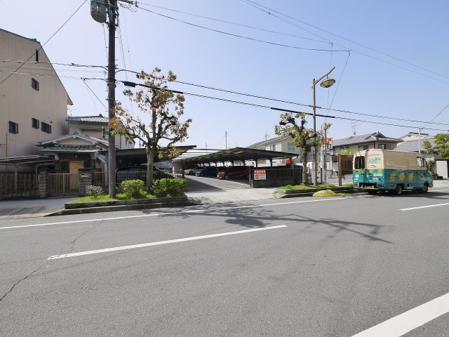 北室パーキングの外観