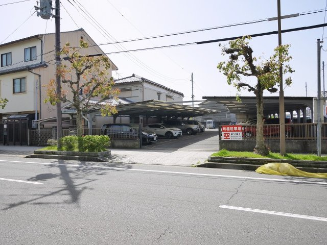 北室パーキングの外観