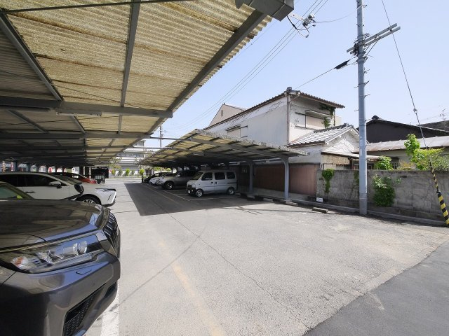 北室パーキングの駐車場