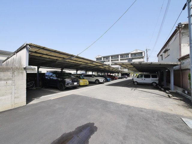 北室パーキングの駐車場