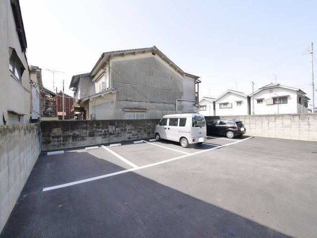 北室パーキングの駐車場