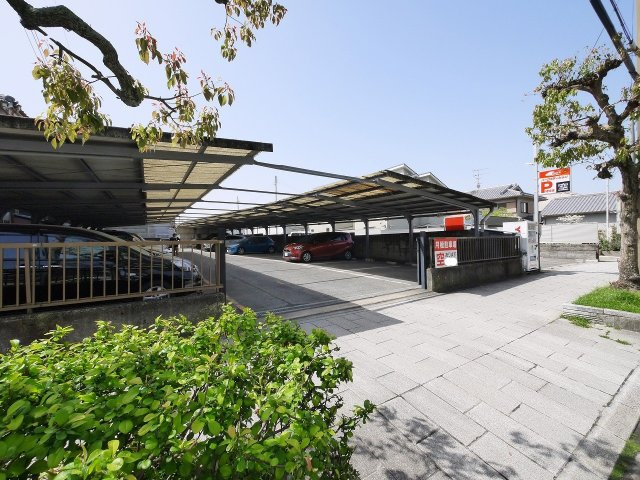 北室パーキングの外観