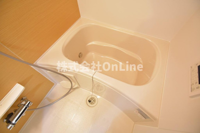 【浴室】 | ジャイオス