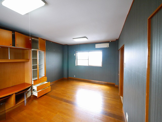 フジモトビルの居間・リビング|ゆったりとしたリビングです