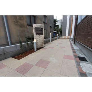 【エントランス】