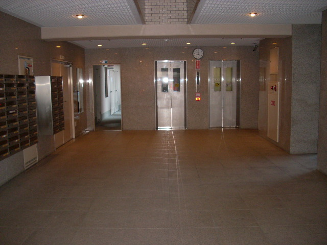 三田ヴィラオートリのエントランス