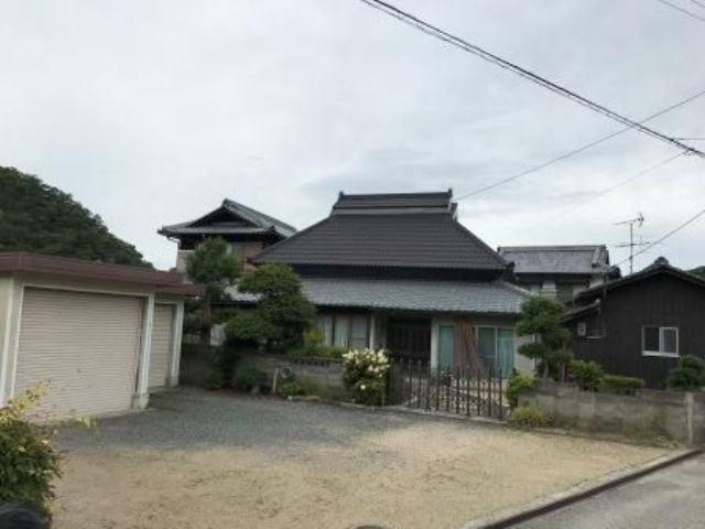 【駐車場】 | 和気町衣笠中古戸建 | ※情報と現況が相違する場合は、現況優先とします。