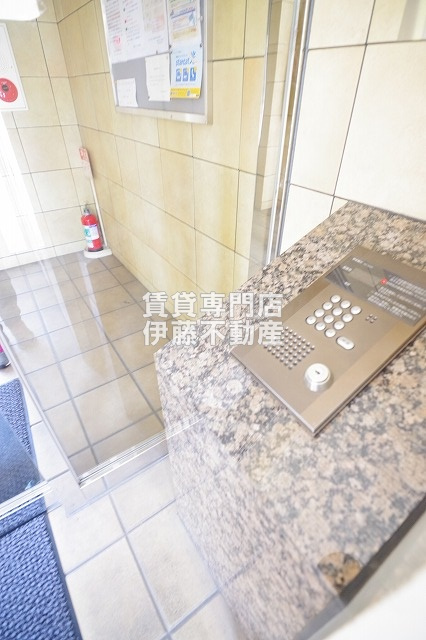 ノールルミエール黒川のエントランス