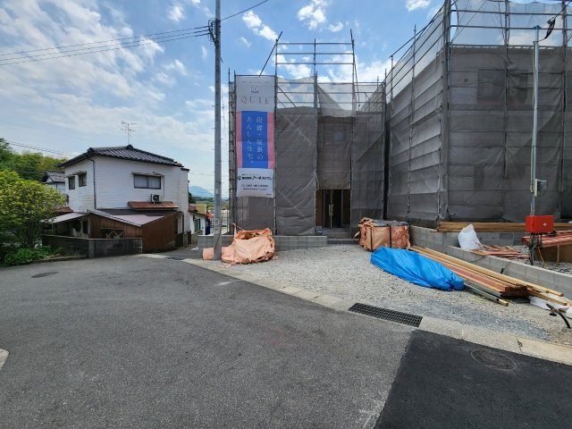 ークレイドルガーデンー小倉南区志井６丁目第4　【小倉南区　新築戸建て】の駐車場|現地撮影　2023,5,12　ークレイドルガーデンー小倉南区志井６丁目第4　【小倉南区　新築戸建て】