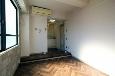 【洋室】 | プレステージ栄