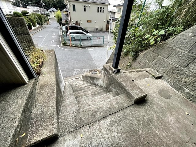 Ｓｅｂｏｓｅｂｏ津田沼のエントランス