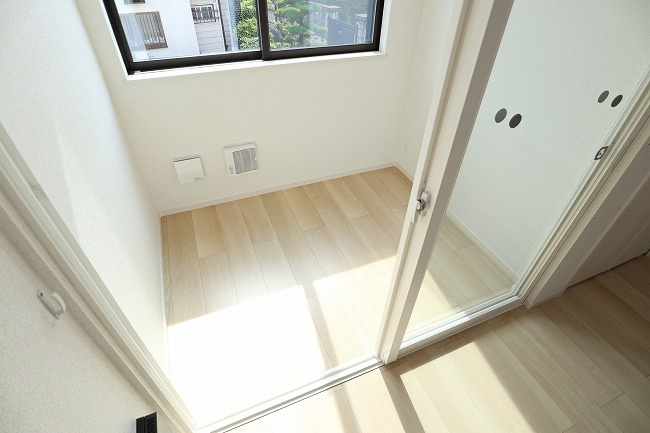 カリーノⅥのバルコニー|写真は同建物の別部屋を参考に掲載しております。