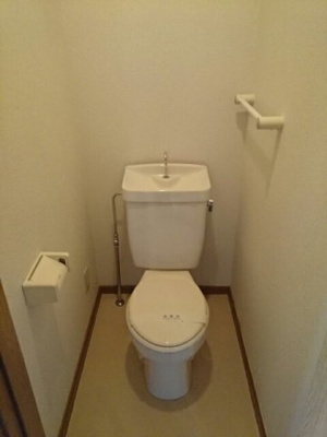 【トイレ】 | ハビテーション長通Ｂ | トイレです