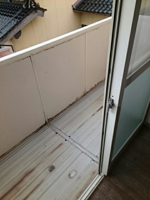 【バルコニー】 | ハビテーション長通Ｂ | 暖かな日差しのふりそそぐバルコニー