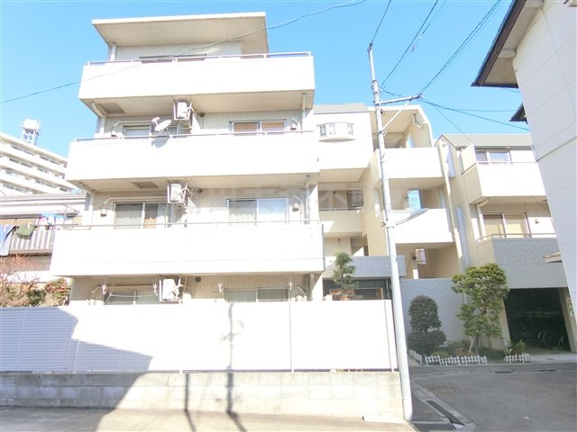 カーサビオラの外観