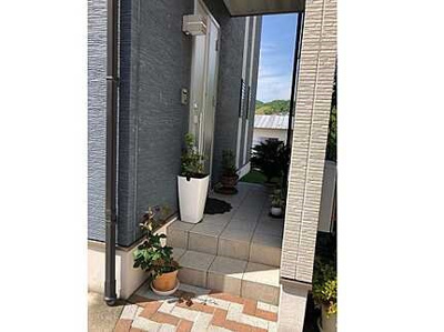 【玄関】 | 瀬野町立石戸建