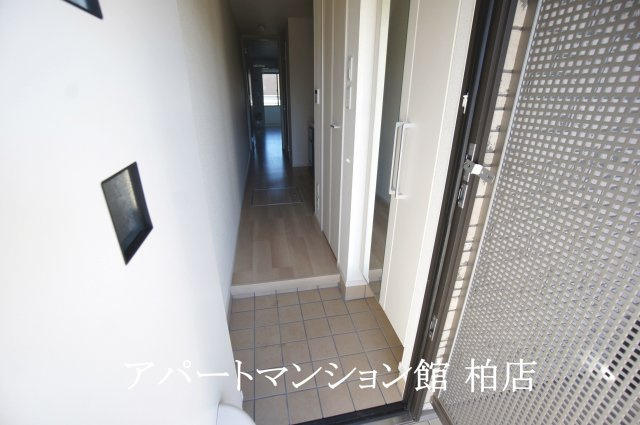 ドゥ　ボヌールⅡの玄関