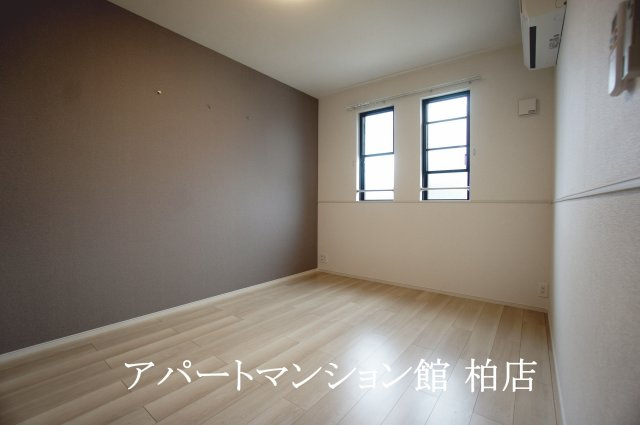 ポー・チャコットの寝室