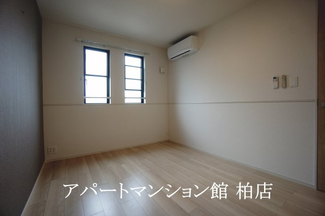 ポー・チャコットの寝室