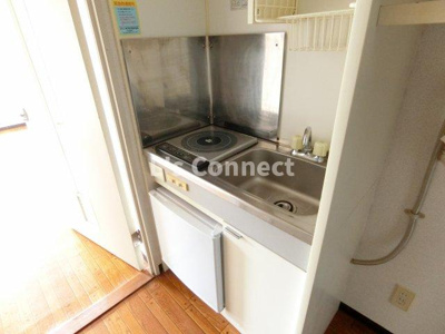 【キッチン】 | ベルシティイズミ | １口ＩＨヒーター付きのキッチンです。
