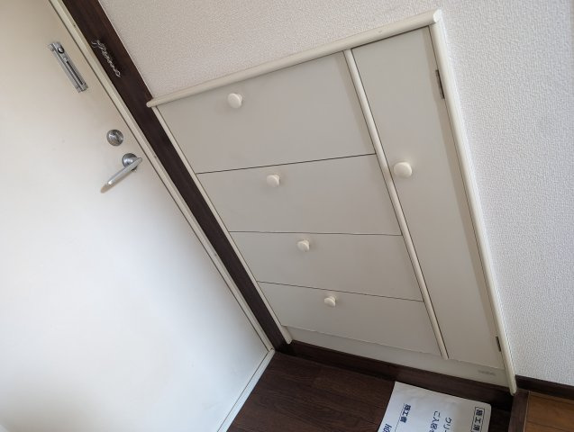 城西プラザ田無の玄関