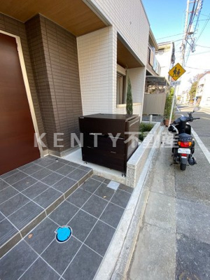 【その他共用部分】 | メゾン　エル　ブランシュ | 清潔なエントランスです