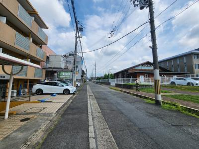 カーサヴェルデ西大路五条（旧ハイツ紅屋）の周辺|前面道路