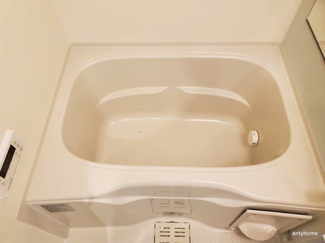エレガントレジデンスyodogawa　仲介手数料無料の浴室