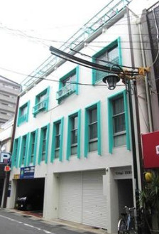 スプリングマンションの外観